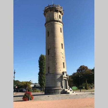 Апартаменти Au Pied Du Phare... Онфлер Екстер'єр фото